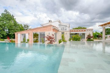 HausPuristische Luxus-Designer-Villa mit Swimmingpool in ruhiger und idyllischer Lage in Pazin, 52000 Pazin (Kroatien), Villa zum Kauf