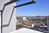 Luxuriöses Designer-Neubau-Penthouse in zweiter Meeresreihe mit unverbaubarem Meerblick auf Murter - Außenbereich