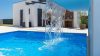 Moderne und elegante Luxus-Designer-Villa mit Panorama-Blick in Pula - Außenbereich