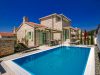 Istrische Luxus-Villa mit Swimmingpool in ruhiger Lage von Ližnjan - Außenbereich
