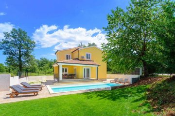 Gepflegte Luxus-Villa Mit Swimmingpool In Žminj, 52341 Žminj (Kroatien), Villa
